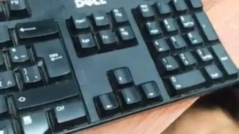 Boss ke sath employee blowjob HD Porn