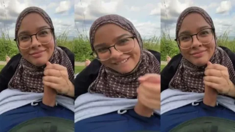 Hijabi Mom Sucking Big Cock Fuck in Public Park Desi Porn MMS