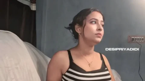 Desi Stepsister Ki Chori Chori Masti Jab Main Padh Raha Tha MMS Porn