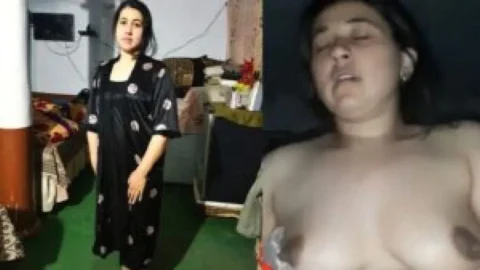 Paki wife blowing and riding dick of husband Desi Porn MMS