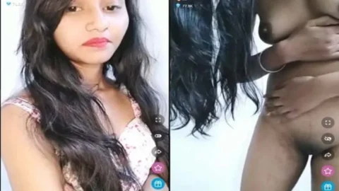 Skinny Indian girl nude show on live cam Desi Porn MMS