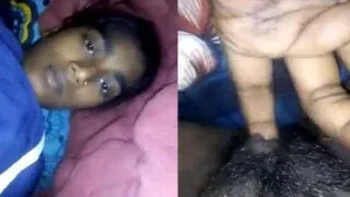 Desi gaon ki ladki ka choot fingering ka mast secret MMS Porn