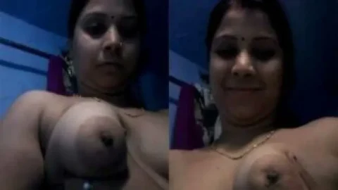 Beautiful Bhabhi making her own nude video in bathroom Desi Porn MMS