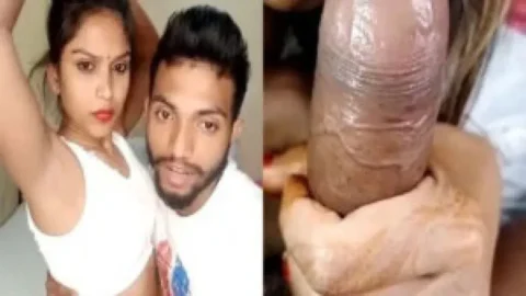 Sexy Bhabhi sucking big dick on cam Desi Porn MMS